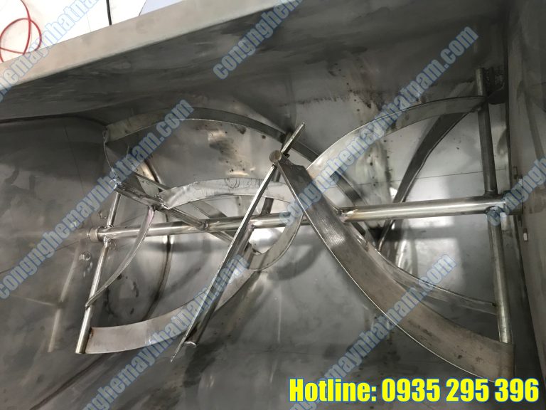Máy trộn thực phẩm 50kg 1